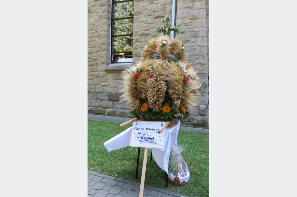 Gminne dożynki świętem miejscowości, obchodzącej 650-lecie - zdjęcie 13