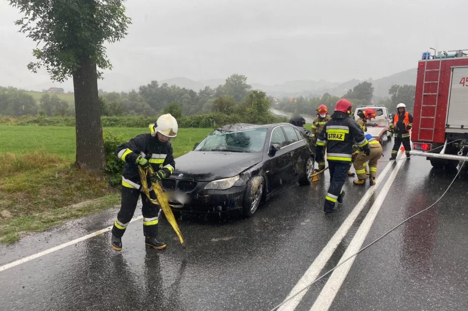 Dachowanie samochodu na DK 28 - zdjęcie 8