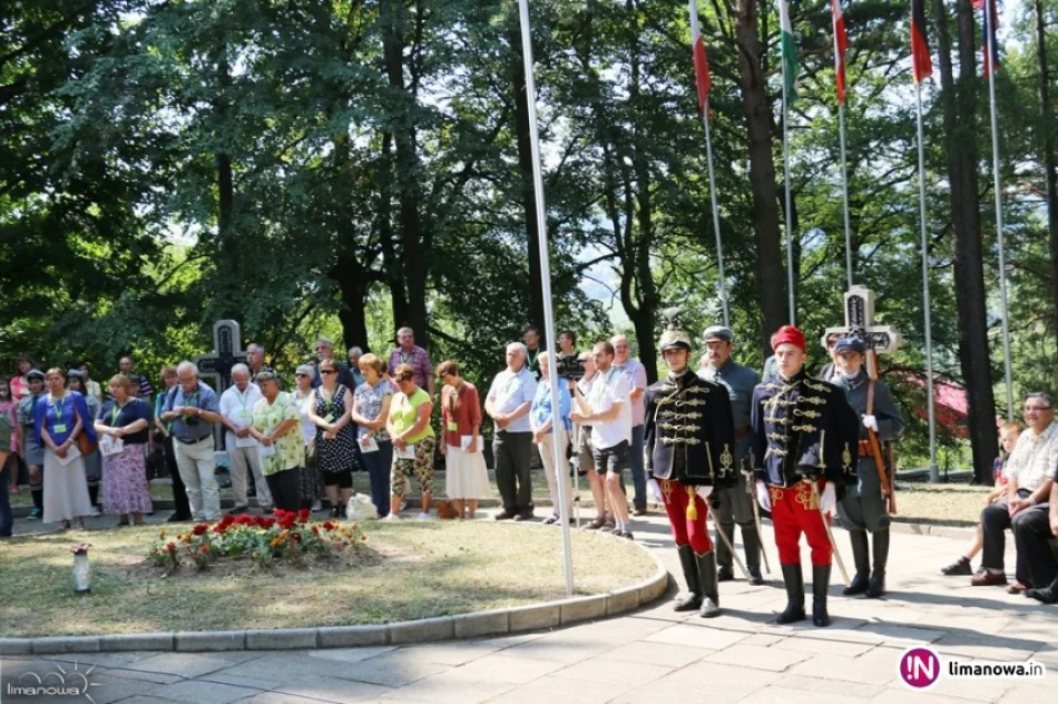Delegacja z Węgier zakończyła pielgrzymkę w Limanowej - zdjęcie 2