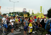 Tłumy kibiców na mecie Tour de Pologne. Historyczne zwycięstwo Polaka! - zdjęcie główne