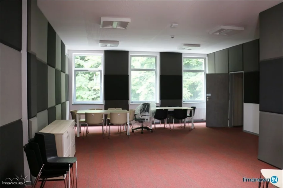 Odwołanie opóźniło dostawę mebli. Miasto czeka na pozwolenie na użytkowanie - zdjęcie 4