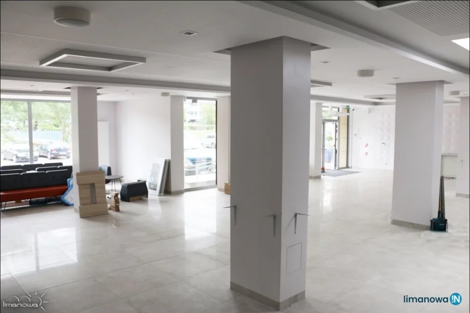 Odwołanie opóźniło dostawę mebli. Miasto czeka na pozwolenie na użytkowanie - zdjęcie 8