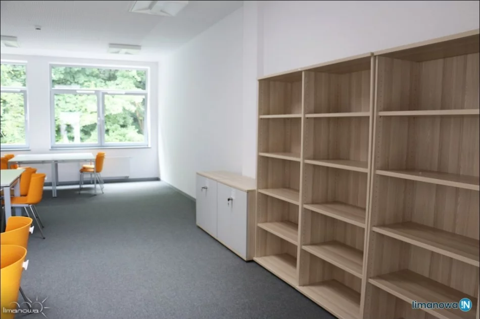 Odwołanie opóźniło dostawę mebli. Miasto czeka na pozwolenie na użytkowanie - zdjęcie 13