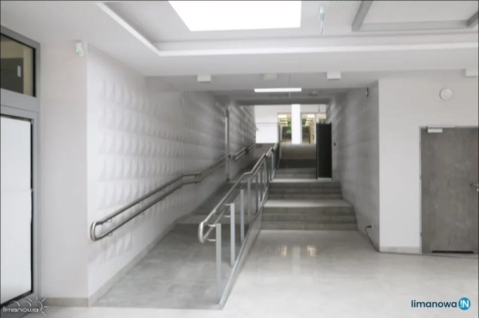 Odwołanie opóźniło dostawę mebli. Miasto czeka na pozwolenie na użytkowanie - zdjęcie 14