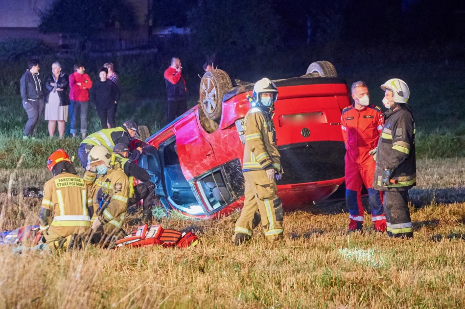 Ciężki stan kobiety rannej w wypadku - zdjęcie 14
