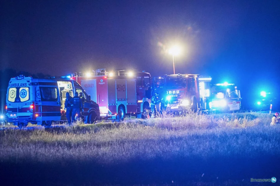 Kierowca był pijany. Dwie młode pasażerki Volkswagena trafiły do szpitali  - zdjęcie 3