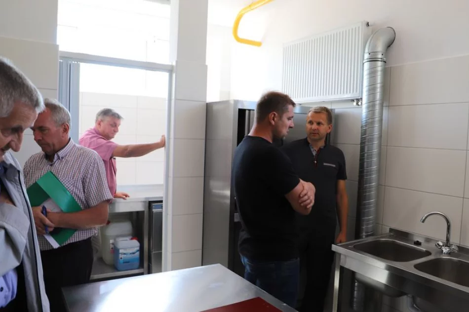 Zmodernizowano budynek Szkoły Podstawowej w Kisielówce - zdjęcie 16