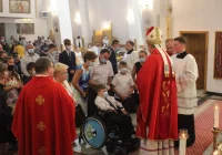 Błogosławieństwo dla rodzin w czasie odpustu - zdjęcie główne