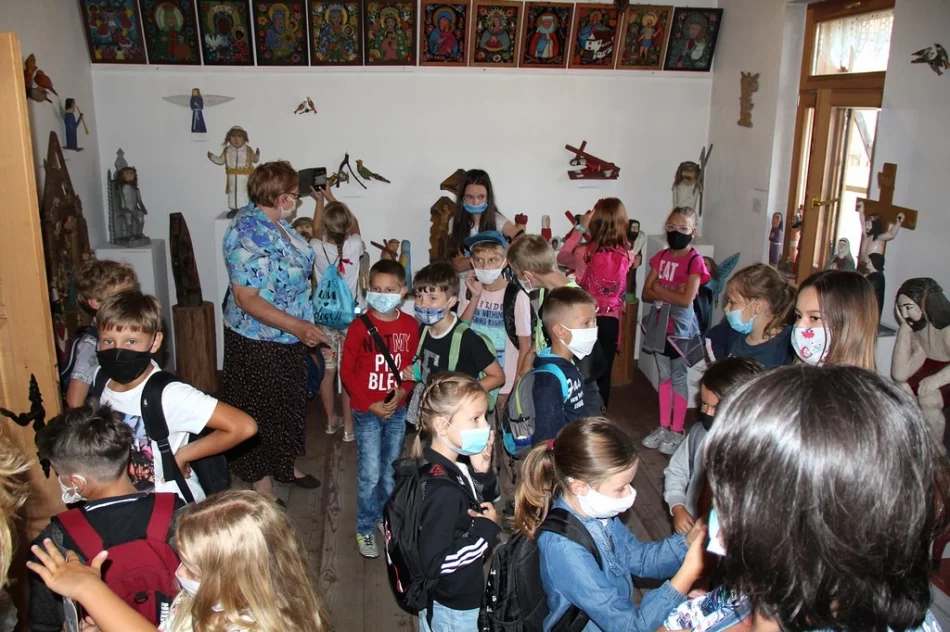 Wizyta w Sądeckim Parku Etnograficznym w ramach projektu "Wszystko w twoich rękach" - zdjęcie 4