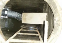 Awaria nowego wodociągu - woda wylewała ze studzienki na ulicę - zdjęcie główne