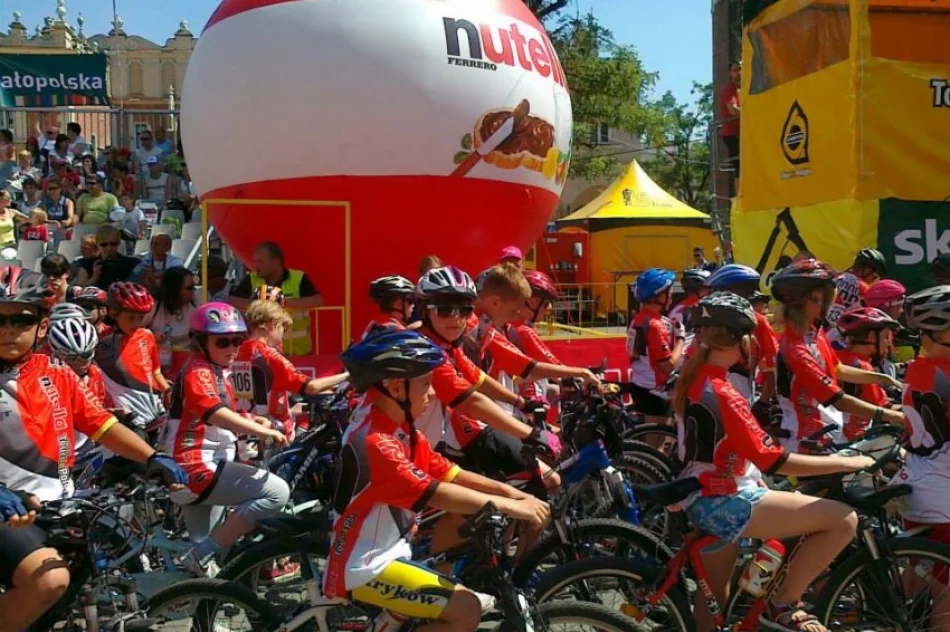 Sądeczance Karolinie Król koszulkę lidera założył sam Michał Kwiatkowski - zdjęcie 4