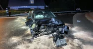 Czołowe zderzenie na krajówce - zdjęcie 3