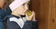 "Wszystko w twoich rękach"- wernisaż prac Czerwonych Korali - zdjęcie 4