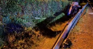Wypadek podczas wyprzedzania. 21-latek trafił do szpitala - zdjęcie 5
