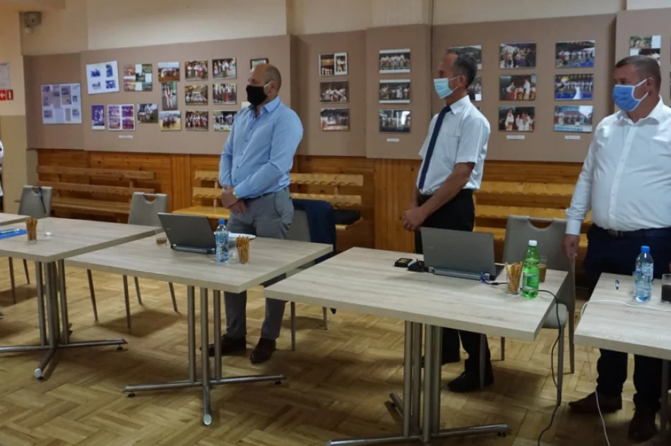 Z sesji Rady Gminy - zdjęcie 5