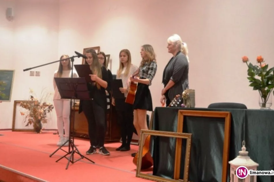 Wystawa prac młodzieży i pasjonatów sztuki - zdjęcie 3