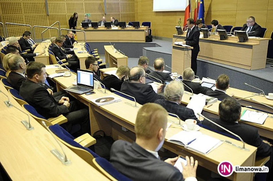 Radni obradowali podczas XXI sesji sejmiku - zdjęcie 2