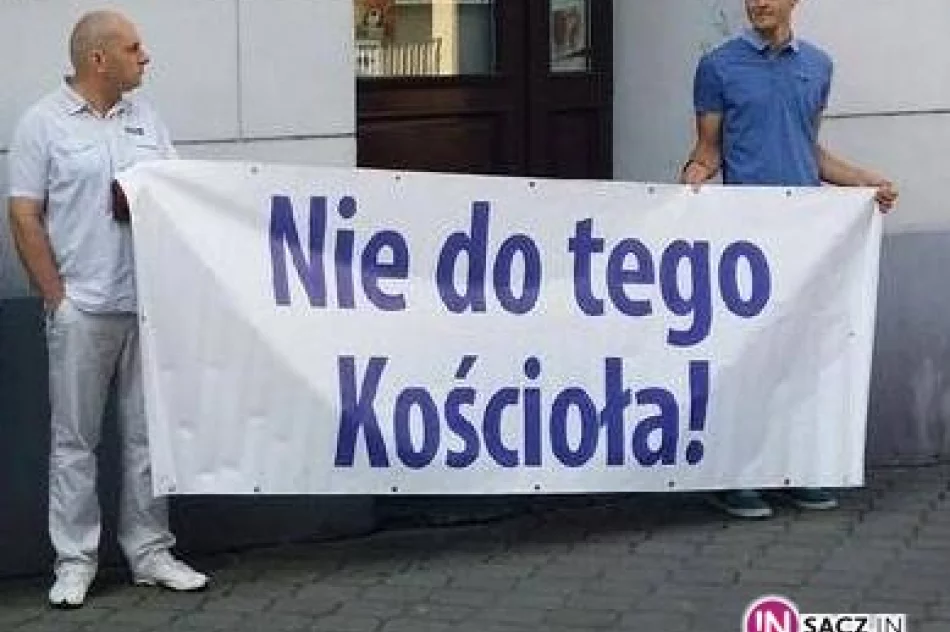 Radny Gawłowski do premier Kopacz: nie do tego kościoła... - zdjęcie 2