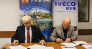 Za 5,1 mln zł miasto kupiło 5 autobusów Iveco Crossway - zdjęcie 2