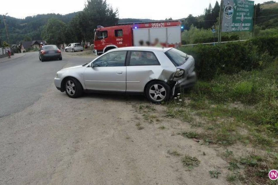 Powroźnik - zderzenie dwóch samochodów - zdjęcie 4