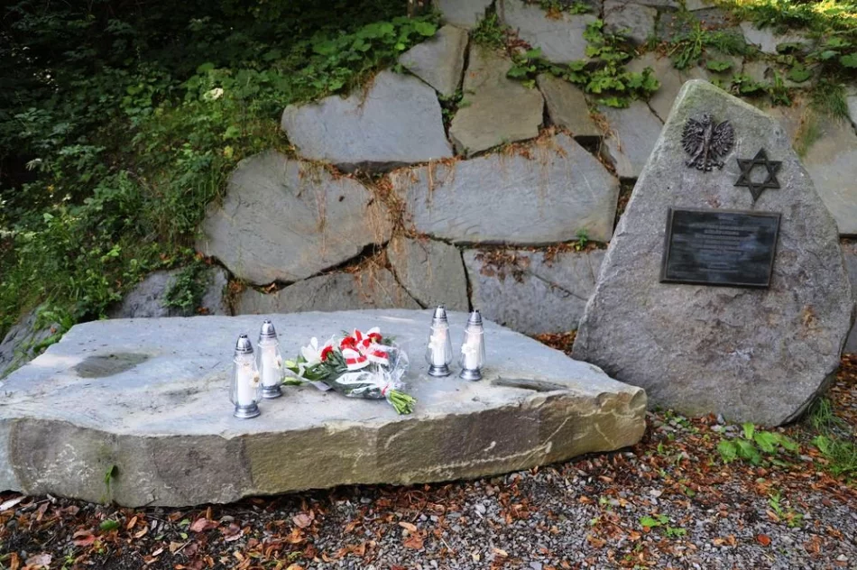 W Mordarce - na Cieniawie upamiętniono tragiczne wydarzenia sprzed 81 lat - zdjęcie 5