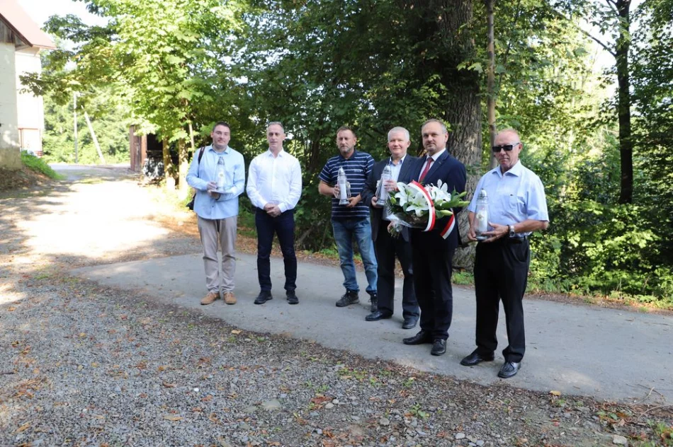 W Mordarce - na Cieniawie upamiętniono tragiczne wydarzenia sprzed 81 lat - zdjęcie 7