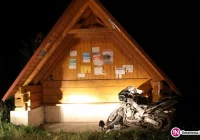 Uciekał przed policją, uszkodził radiowóz i uderzył w przystanek. Był pijany - zdjęcie główne