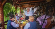 Rękodzielnicze spotkanie w Męcinie ze Stanisławą Oleksy - zdjęcie 3
