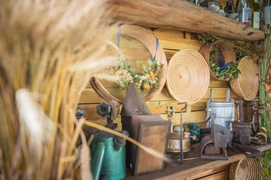 Rękodzielnicze spotkanie w Męcinie ze Stanisławą Oleksy - zdjęcie 20