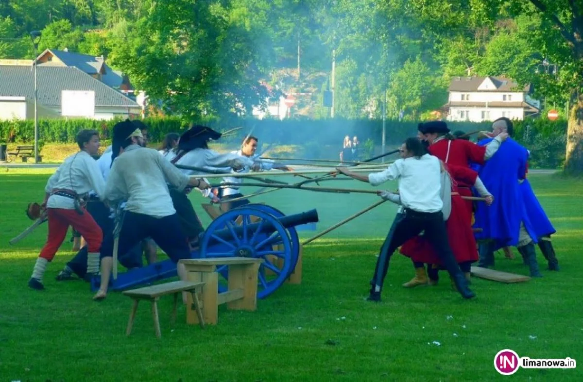 Jutro park zamieni się w historyczny obóz