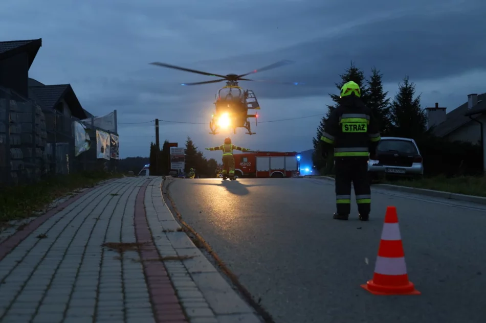 Poważne obrażenia motocyklisty, na pomoc LPR - zdjęcie 6