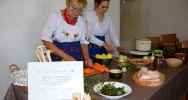 Przy zagórzańskim stole ugościły przedstawicieli branży turystycznej z regionu - zdjęcie 2