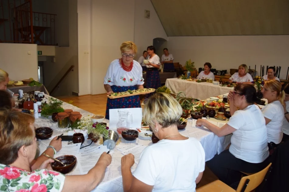 Przy zagórzańskim stole ugościły przedstawicieli branży turystycznej z regionu - zdjęcie 12