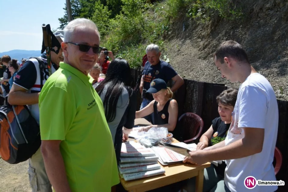 800 turystów zdobyło kolejny szczyt - zdjęcie 4