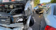 Zderzenie trzech pojazdów, w tym busa - zdjęcie 4