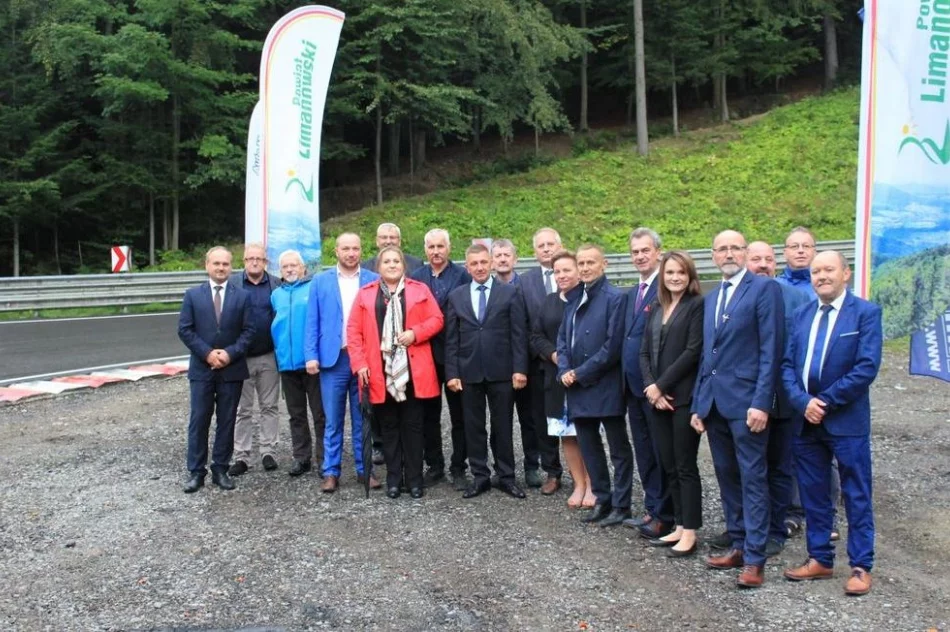 Oficjalnie odebrano powiatową drogę Limanowa – Kamienica w miejscowości Stara Wieś - zdjęcie 2