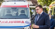 Ostatnie karetki oficjalnie przekazane. Szpital zyskał w ramach tarczy dwa ambulanse - zdjęcie 4