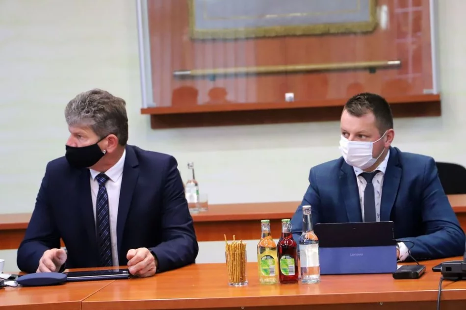 Informacja o XV sesji Rady Gminy Limanowa  - zdjęcie 8