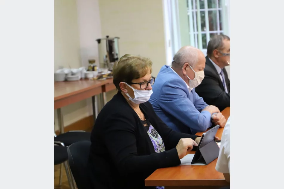 Informacja o XV sesji Rady Gminy Limanowa  - zdjęcie 14