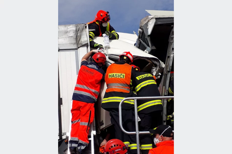 Kierowca z Limanowszczyzny ucierpiał w wypadku na czeskiej autostradzie - zdjęcie 3