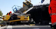 Kierowca z Limanowszczyzny ucierpiał w wypadku na czeskiej autostradzie - zdjęcie 4