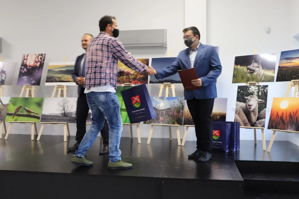 Uroczyste podsumowanie V edycji Gminnego Konkursu Fotograficznego - zdjęcie 20