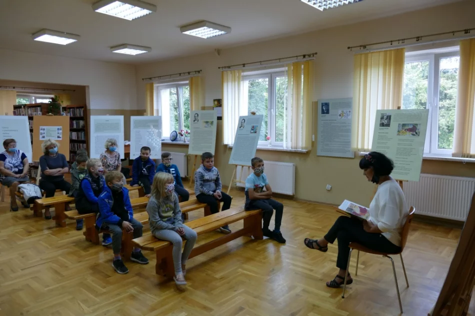 Wernisaż wystawy poświęconej czeskim autorom literatury dziecięcej i młodzieżowej - zdjęcie 5