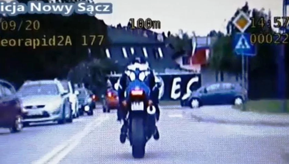 Policjanci z sądeckiej grupy Speed podjęli pościg na motocyklistą - zdjęcie 1