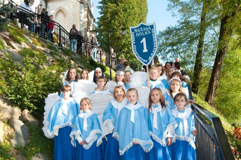 Tak 10 lat temu Mszana Dolna świętowała ogłoszenie św. Michała Archanioła patronem miasta - zdjęcie 13