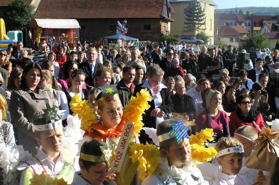 Tak 10 lat temu Mszana Dolna świętowała ogłoszenie św. Michała Archanioła patronem miasta - zdjęcie 16