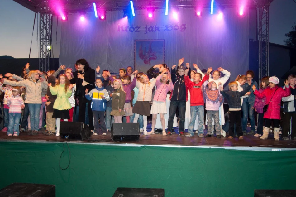 Tak 10 lat temu Mszana Dolna świętowała ogłoszenie św. Michała Archanioła patronem miasta - zdjęcie 19