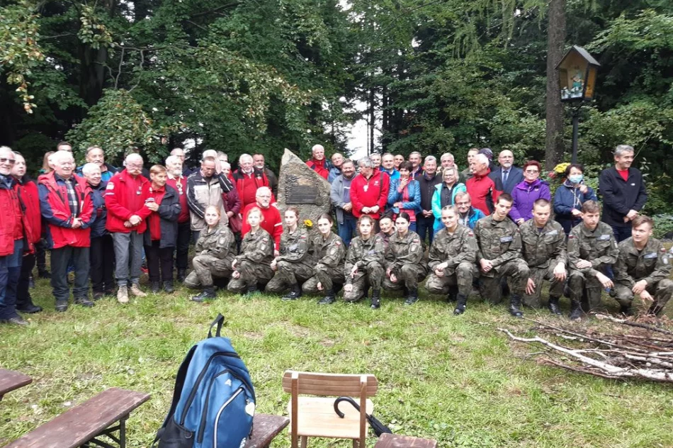 Koło przewodników PTTK w Limanowej świętowało 50-lecie powstania - zdjęcie 3