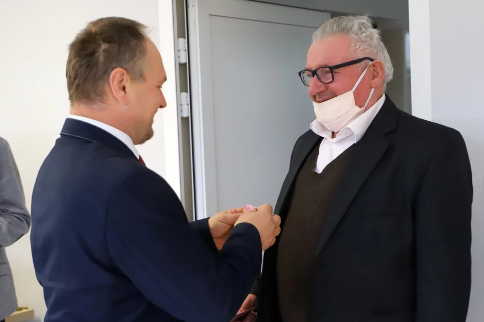 Złote Gody w Gminie Limanowa - 64 pary odznaczone Medalami za Długoletnie Pożycie Małżeńskie - zdjęcie 16