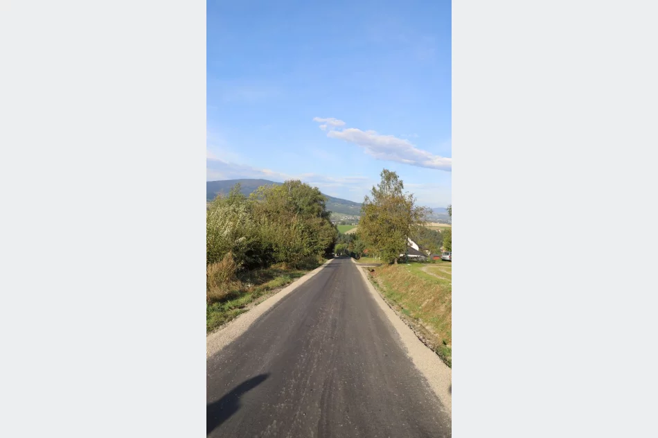 Zmodernizowane drogi w Męcinie, Młynnem i Lipowem już po odbiorach - zdjęcie 7